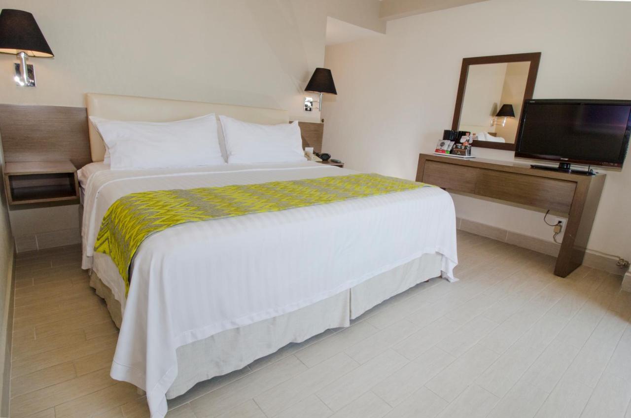 Holiday Inn Puebla La Noria By Ihg Exteriör bild