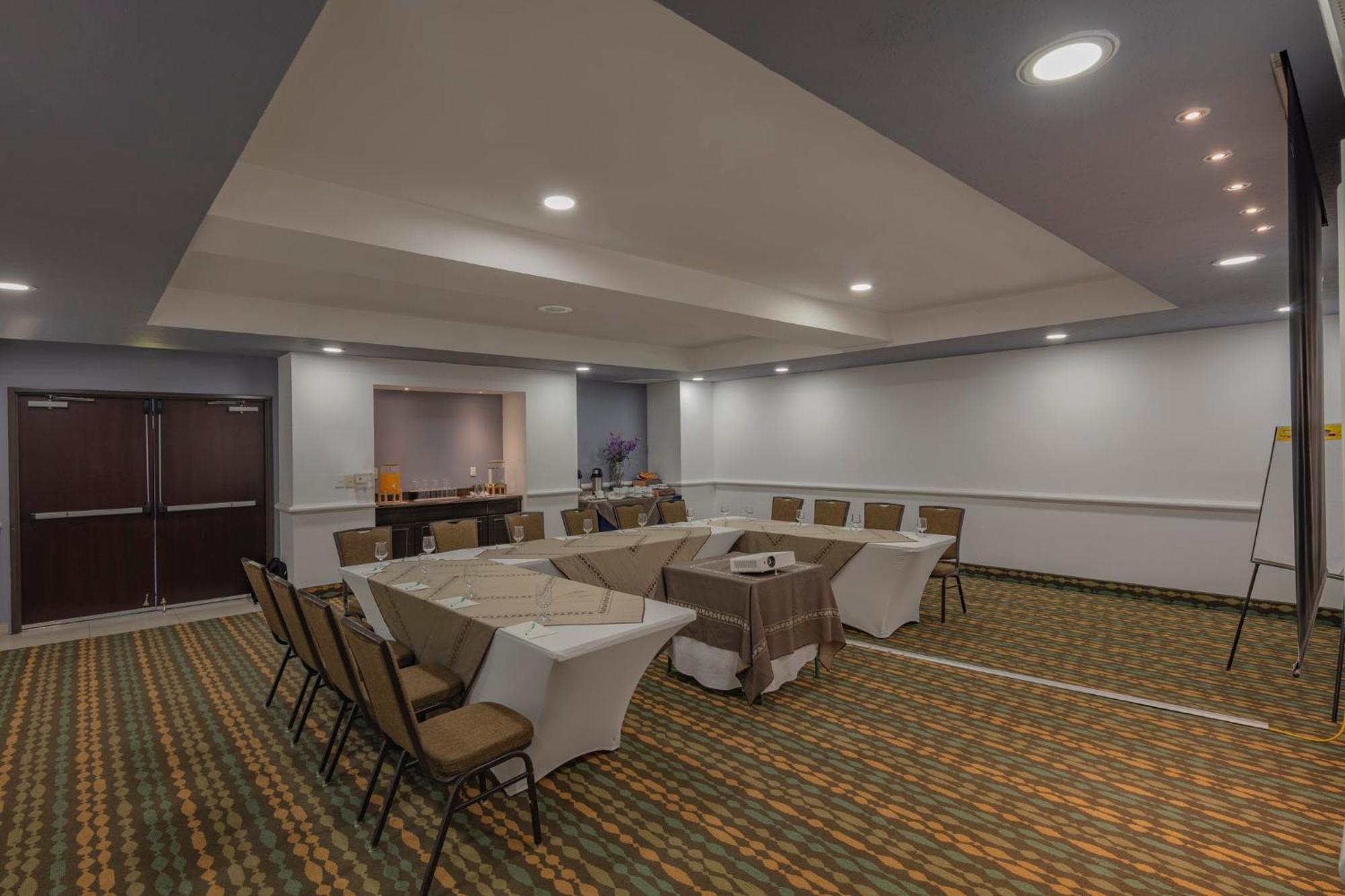 Holiday Inn Puebla La Noria By Ihg Exteriör bild